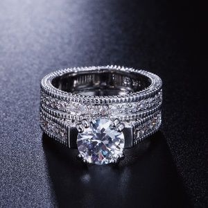 18KT White Gold Diamond Engagement Ring 2PC Set